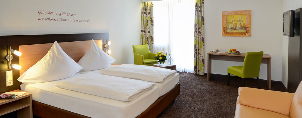 Hotel Waldachtal Eksteriør bilde