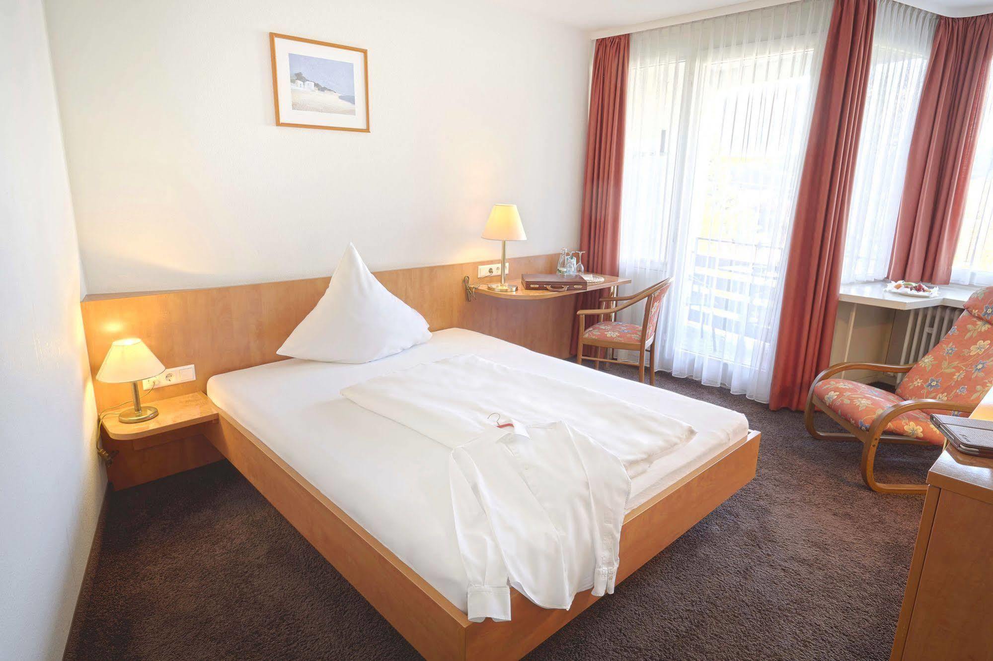 Hotel Waldachtal Eksteriør bilde
